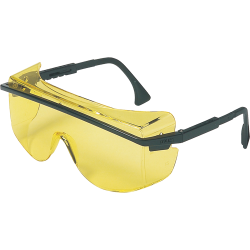 Lunettes de s&eacute;curit&eacute; Uvex Astrospec OTG 3001, Lentille Ambr&eacute;e, Anti-&eacute;gratignures, ANSI Z87+/R&eacute;pond ou surpasse la norme CSA Z94.3 Helyx Safety & Industrial Supplies