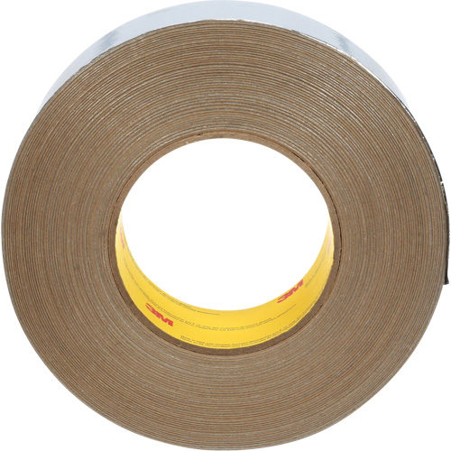Ruban en aluminium Venture Tape, &eacute;paisseur 2,7 mils, 48 mm (1-7/8") x 91,4 m (299,9') Helyx Safety & Industrial Supplies