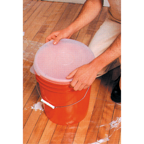 Couvercles &agrave; enfoncer Saver Lid pour seaux Helyx Safety & Industrial Supplies