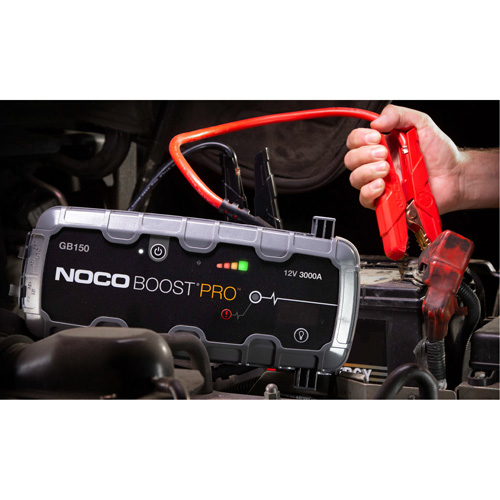 Survolteur pour batterie GB150 Boost Pro Helyx Safety & Industrial Supplies