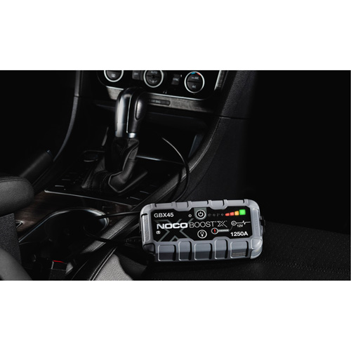 Survolteur pour batterie GBX45 Boost X Helyx Safety & Industrial Supplies