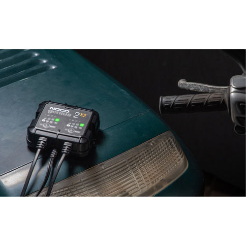 Chargeur de batterie 2 sorties de 4 A Genius 2X2 Helyx Safety & Industrial Supplies