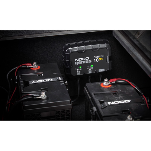 Chargeur de batterie embarqu&eacute; &agrave; 2 sorties de 20 amp&egrave;res GenPro10X2 Genius Helyx Safety & Industrial Supplies