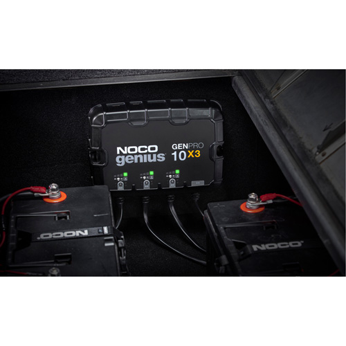 Chargeur de batterie embarqu&eacute; &agrave; 3 sorties de 30 amp&egrave;res GenPro10X3 Genius Helyx Safety & Industrial Supplies
