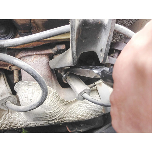 Pince pour retirer les capuchons de bougies d'allumage Helyx Safety & Industrial Supplies