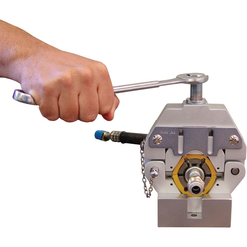 Sertisseuse pour tuyau de climatiseur Helyx Safety & Industrial Supplies