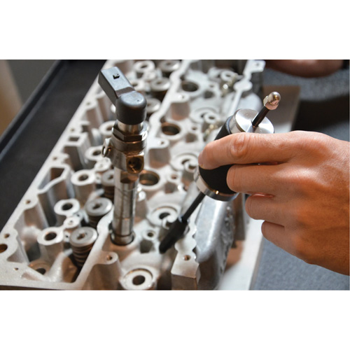 Trousse d'extracteur dembouts de bougies de pr&eacute;chauffage Helyx Safety & Industrial Supplies
