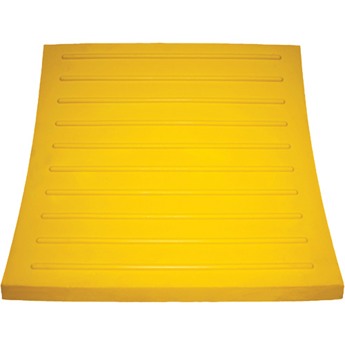 Cale de roue, Polyur&eacute;thane, Jaune, 15-1/4" la x 12-1/8'' p x 10-3/4" h Helyx Safety & Industrial Supplies