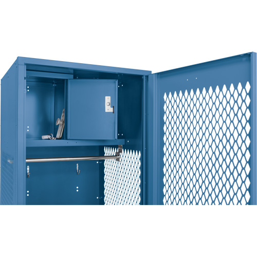 Casier pour &eacute;quipement avec porte, Acier, 24" la x 18" p x 72" h, Bleu fonc&eacute; Helyx Safety & Industrial Supplies