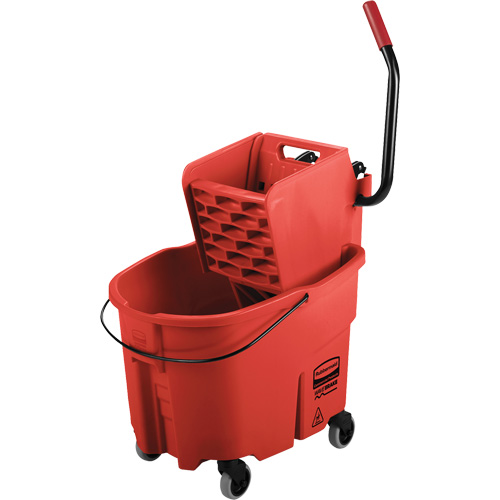 Ensemble de seau pour vadrouille et essoreuse WaveBrake, Pression lat&eacute;rale, 8,75 gal. US (35 pintes), Rouge Helyx Safety & Industrial Supplies