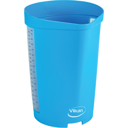 Cruche gradu&eacute;e, Plastique, Bleu, 65 oz Helyx Safety & Industrial Supplies