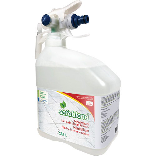 Produit concentr&eacute; pour d&eacute;tartrer, nettoyer et d&eacute;poussi&eacute;rer, Cruche, 4 L Helyx Safety & Industrial Supplies