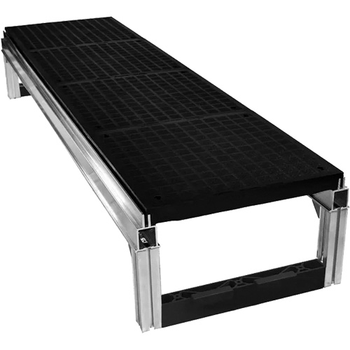 Trousse de plateforme de travail modulaire en aluminium lisse FOUNDATION, 18" la x 72" pr, Capacit&eacute; de 400 lb, Enti&egrave;rement soud&eacute; Helyx Safety & Industrial Supplies