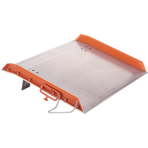 Rampes de chargement en aluminium, 36" lo x 54" la, Cap. 10 000 lb Helyx Safety & Industrial Supplies