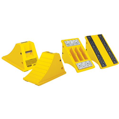 Cales-roue tout-terrain robustes, Polyur&eacute;thane, Jaune s&eacute;curit&eacute;, 11-1/4" la x 21" p x 12-1/4" h Helyx Safety & Industrial Supplies