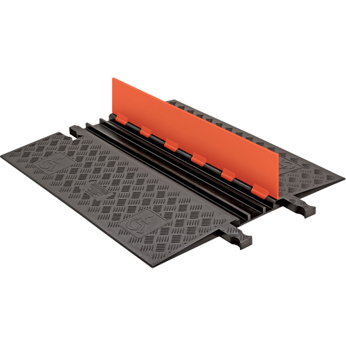 Protecteur de c&acirc;ble ADA/DDA &agrave; profil bas Guard Dog, 3 canaux, 36" lo x 30,3" la x 1,25" h Helyx Safety & Industrial Supplies