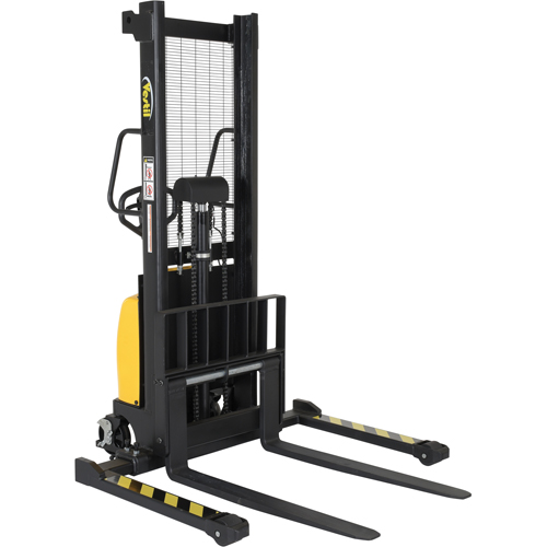 Gerbeur pour chariot &eacute;l&eacute;vateur, Fonctionnement &eacute;lectrique, Capacit&eacute; 2000 lb, Lev&eacute;e max 63" Helyx Safety & Industrial Supplies