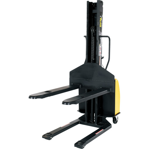 Gerbeur motoris&eacute; avec m&acirc;t &eacute;troit, Fonctionnement &eacute;lectrique, Capacit&eacute; 1500 lb, Lev&eacute;e max 63" Helyx Safety & Industrial Supplies
