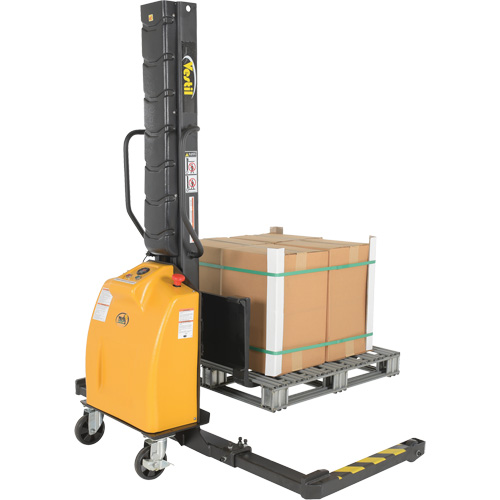 Gerbeur motoris&eacute; avec m&acirc;t &eacute;troit, Fonctionnement &eacute;lectrique, Capacit&eacute; 1000 lb, Lev&eacute;e max 63" Helyx Safety & Industrial Supplies