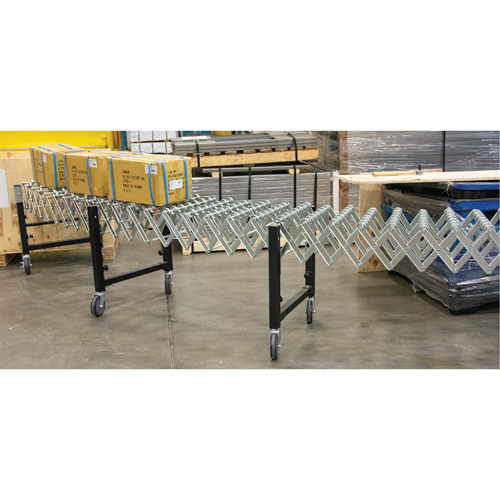 Expandable Conveyor, 18" W x 12' L, 200 lbs. per lin. ft. Capacity Helyx Safety & Industrial Supplies