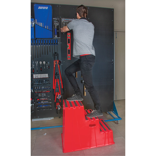 Industrial Step Stool, 3 Steps, 34-13/16" x 22-7/16" x 28-1/2" High Helyx Safety & Industrial Supplies
