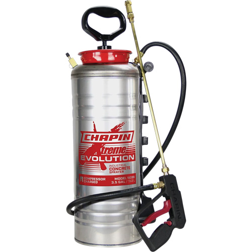 Pulv&eacute;risateur de b&eacute;ton &agrave; r&eacute;servoir Evolution, 3,5 gal. (13,2 L), Acier inoxydable, Lance de 19" Helyx Safety & Industrial Supplies