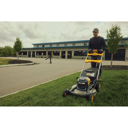 60V MAX* Brushless Cordless RWD Mower Kit, Self-Propelled Walk-Behind, Battery Powered, 21" Cutting Width Helyx Safety & Industrial Supplies