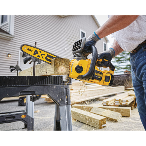 MAX* Cordless Chainsaw Kit, 12", Battery Powered, 20 V Helyx Safety & Industrial Supplies