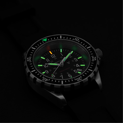 Large Diver's Quartz Watch, Digital, Battery Operated, 41 mm, Black Helyx Safety & Industrial Supplies