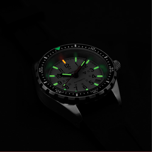 Arctic Edition Medium Diver's Automatic, Digital, Battery Operated, 36 mm, Black Helyx Safety & Industrial Supplies