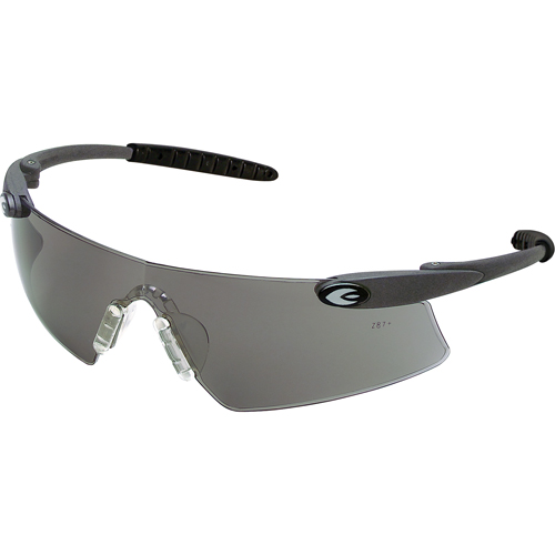 Lunettes de s&eacute;curit&eacute; Desperado, Lentille Grise/fum&eacute;e, Anti-&eacute;gratignures, ANSI Z87+/R&eacute;pond ou surpasse la norme CSA Z94.3 Helyx Safety & Industrial Supplies