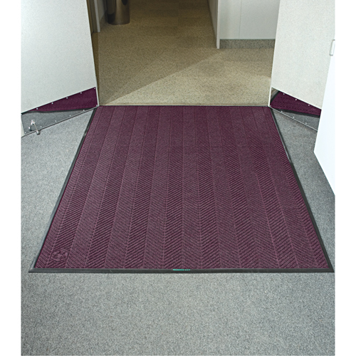 Tapis Waterhog Eco Elite, Essuie-pieds/grattoir, 3' x 3' x 3/8", Marron Helyx Safety & Industrial Supplies