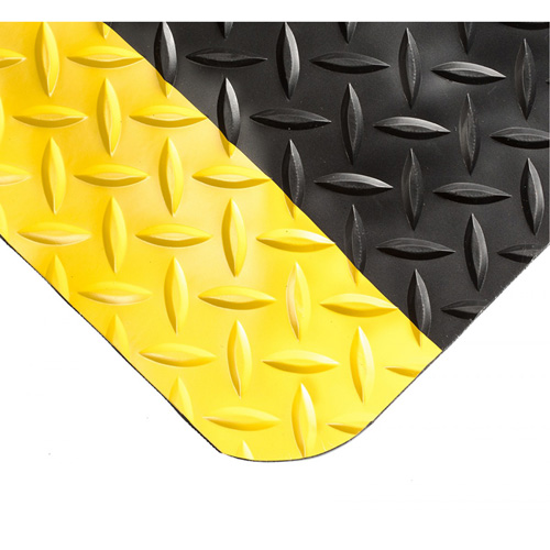 Smart Mats No.497, Diamond, 4' x 10' x 1", Black/Yellow, PVC/Urethane Helyx Safety & Industrial Supplies