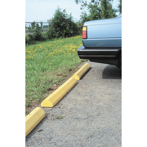 Butoirs pour voitures, Plastique, 4' l, Jaune Helyx Safety & Industrial Supplies