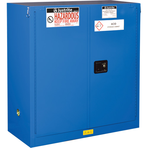 Armoires de rangement pour mati&egrave;res dangereuses Sure-Grip Ex, 30 gal., 43" x 44" x 18" Helyx Safety & Industrial Supplies