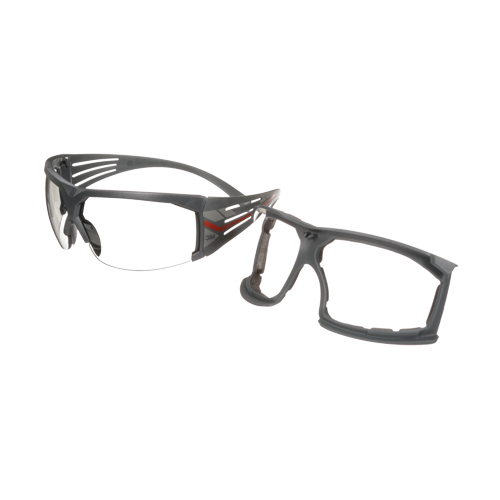 Lunettes de s&eacute;curit&eacute; avec joint s&eacute;rie 600 SecureFit, Lentille Gris/Int&eacute;rieur/ext&eacute;rieur, Antibu&eacute;e, ANSI Z87+/R&eacute;pond ou surpasse la norme CSA Z94.3 Helyx Safety & Industrial Supplies