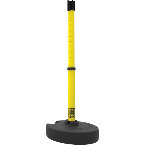 Base pour montant de barri&egrave;re PLUS, Hauteur de 42", Jaune Helyx Safety & Industrial Supplies
