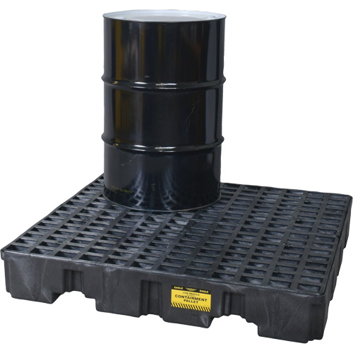 Palette de confinement des d&eacute;versements, Capacit&eacute; de d&eacute;versement 66 gal. US, 51,5'' x 51,5'' x 8" Helyx Safety & Industrial Supplies