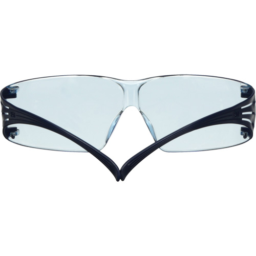 Lunettes de s&eacute;curit&eacute; SecureFit s&eacute;rie 200, Lentille Bleu, Antibu&eacute;e/Anti-&eacute;gratignures, ANSI Z87+/R&eacute;pond ou surpasse la norme CSA Z94.3 Helyx Safety & Industrial Supplies
