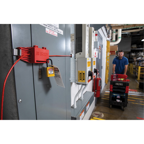 Dispositif de cadenassage pour tableau, Type Disjoncteur Helyx Safety & Industrial Supplies