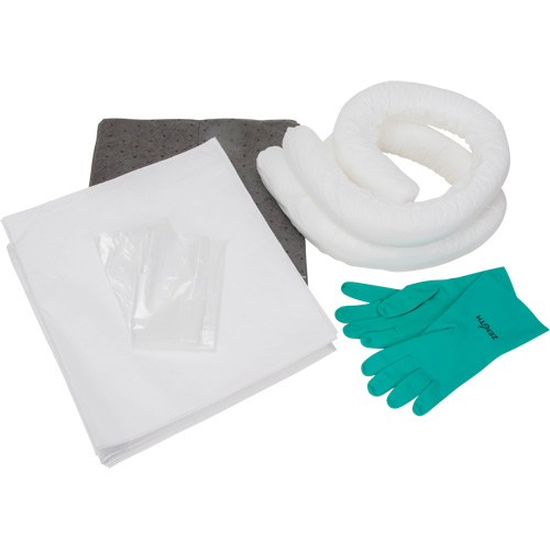 Spill Kit, Oil Only/Universal, Bag, 10 US gal. Absorbancy Helyx Safety & Industrial Supplies