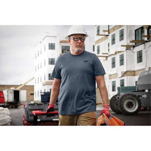 T-shirt de travail hybride, Hommes, Petit, Bleu Helyx Safety & Industrial Supplies