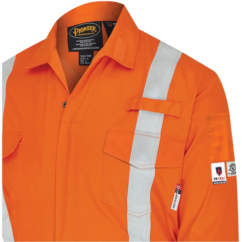7702BB Combinaison de s&eacute;curit&eacute; FR-Tech 2 tons, Taille 36, Bleu marin/Orange, 10 cal/cm² Helyx Safety & Industrial Supplies