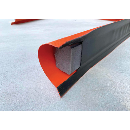 Ultra-Berm Builder Plus avec bandes de montage et ancrages Helyx Safety & Industrial Supplies