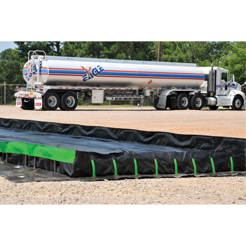 Berme Ultimate Copolymer 2000 Ultra-Containment Berm, Capacit&eacute; 5655 gal. US, 14' la x 54' lo x 12" h, Support &agrave; charni&egrave;re Helyx Safety & Industrial Supplies