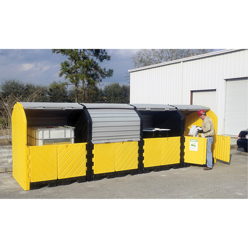 P16 Plus Ultra-Hard Top Spill Pallets avec drain, 250" lo x 79" la x 62" h, Capacit&eacute; de charge 9000 lb Helyx Safety & Industrial Supplies