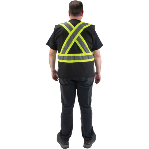 Veste d'arpenteur conforme aux normes de la CSA, Noir, Moyen, Polyester Helyx Safety & Industrial Supplies