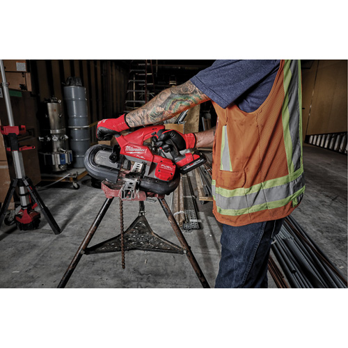 M18 Fuel Compact Dual-Trigger Band Saw Kit, 18 V Helyx Safety & Industrial Supplies