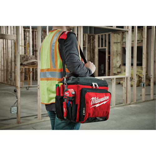 Jobsite Cooler, 20.5 L Capacity Helyx Safety & Industrial Supplies