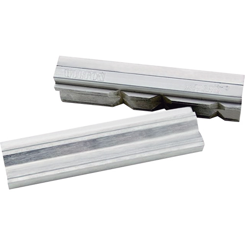 Accessoires pour &eacute;taux - Prot&egrave;ge-m&acirc;choires Magnefix &agrave; surface prismatique Helyx Safety & Industrial Supplies